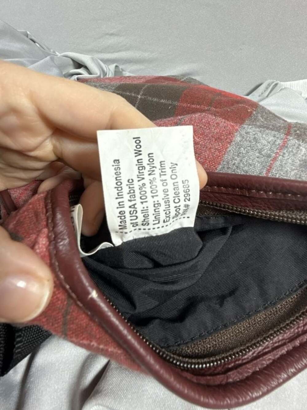 Pendleton Red Plaid Wool and Leather Crossbody Bag - Picture 6 of 11